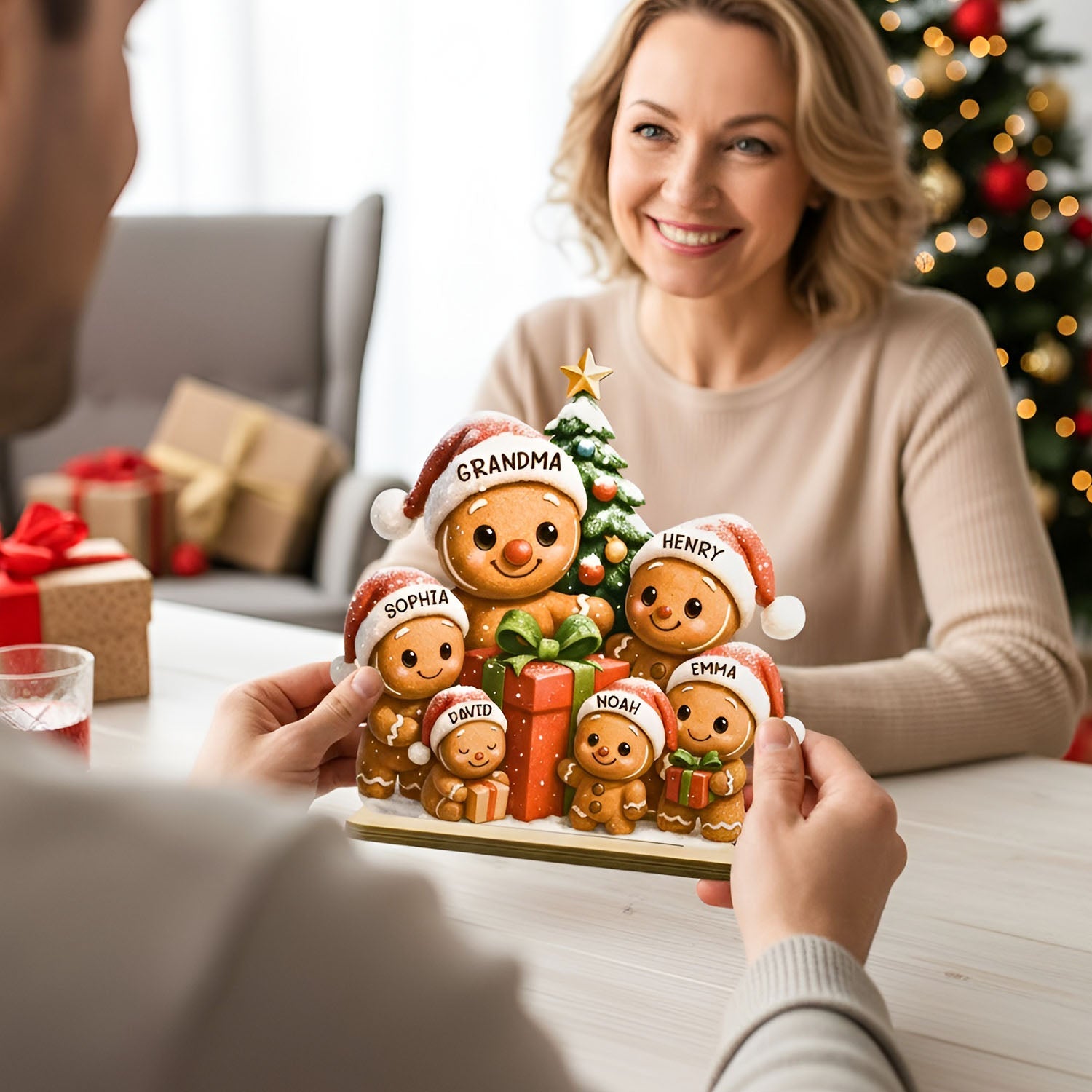 Gingerbread Family Standing Wooden Plaque, Personalized Christmas Standing Wooden Plaque